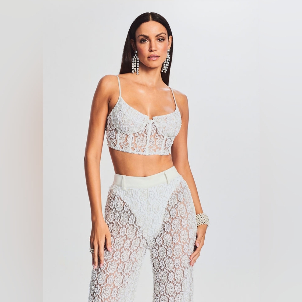 2B. NWT RETROFETE PESSA LACE TOP